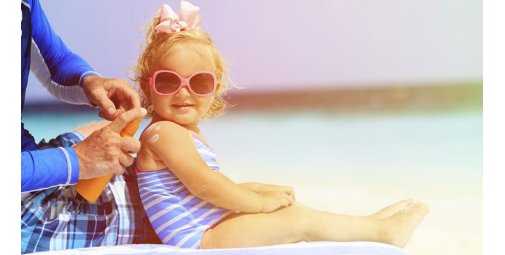 Proteggi la pelle del tuo bambino dai raggi solari